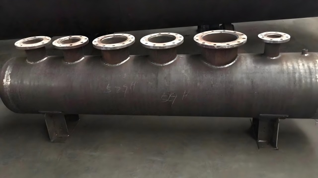 东兴大口径集分水器